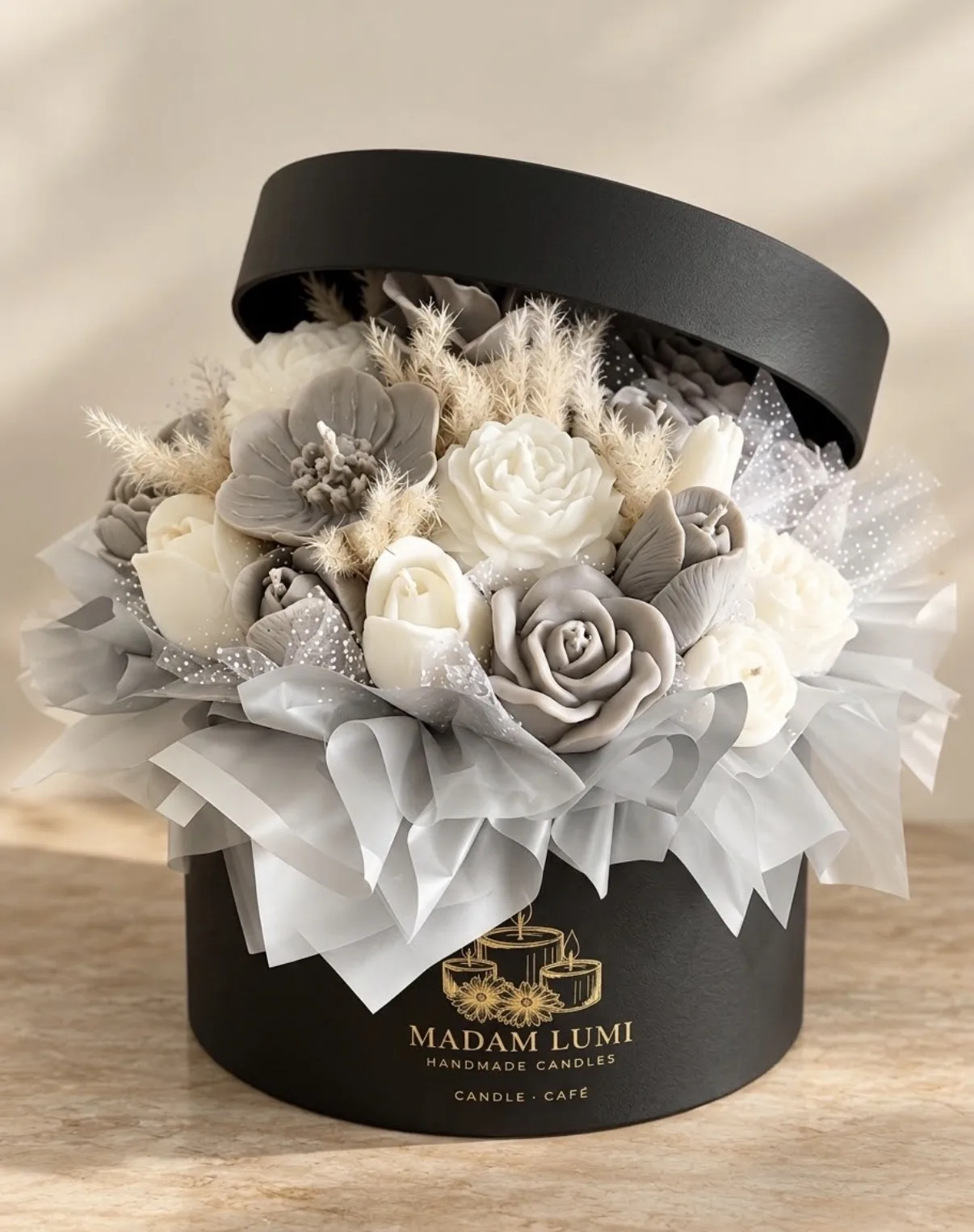 Madam LUMİ Signature Flower Box